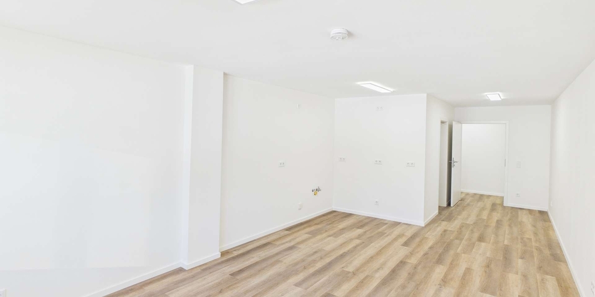 Erstbezug nach Komplettsanierung – helle Wohnung im 1. OG inkl. Einbauküche - Etagenwohnung Magdeburg Salbke | Angebot:25717449