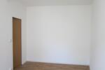 Etagenwohnung Crimmitschau - 4 Zimmer, 87 m&sup2;, 520&euro; | Angebot:19635396