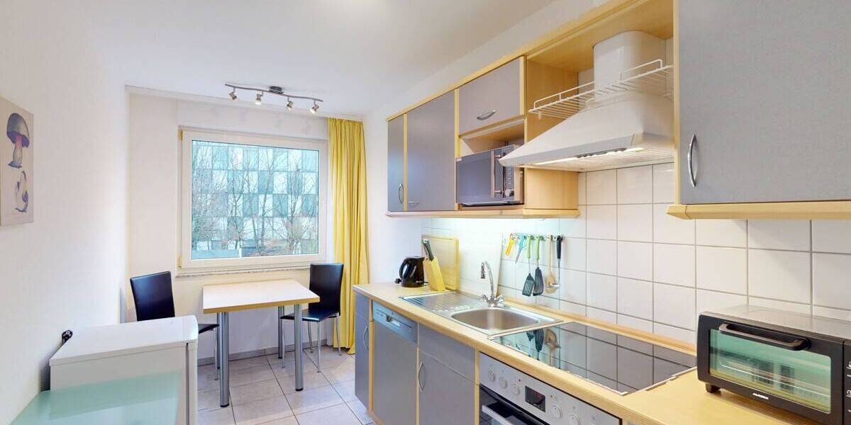 Etagenwohnung Düsseldorf Lörick - 2 Zimmer, 66 m&sup2;, 950&euro; | Angebot:26093769