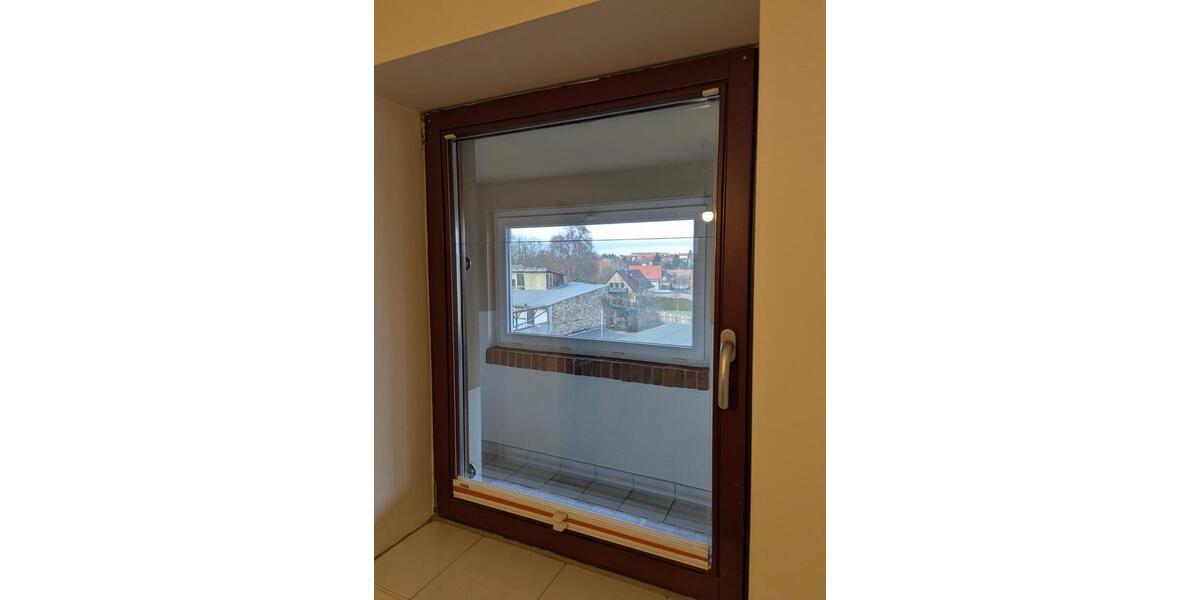 Dachgeschoßwohnung Ballenstedt - 3 Zimmer, 67 m&sup2;, 402&euro; | Angebot:23818827