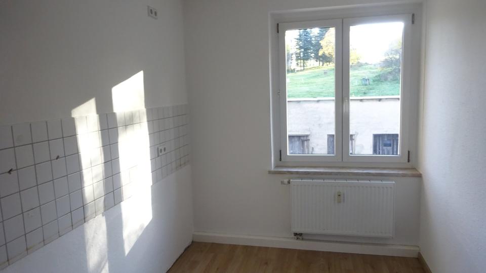 Etagenwohnung Marienberg - 3 Zimmer, 70 m&sup2;, 400&euro; | Angebot:26368546