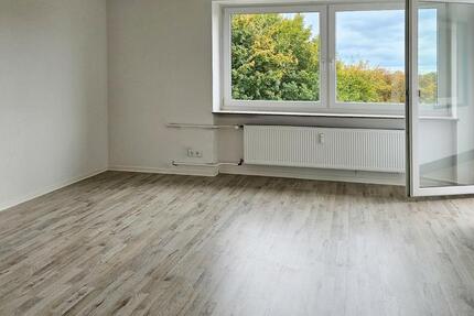 Moderne 3-Zimmer-Erdgeschosswohnung mit 2 Balkonen in Lehe - perfekt für die kleine Familie - 83 m² zimmer