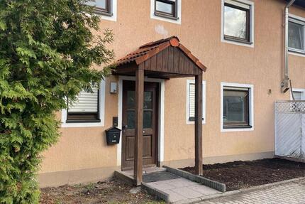 Haus Kitzingen - 5 Zimmer, 174 m&sup2;, 1.250&euro; | Angebot:26237536