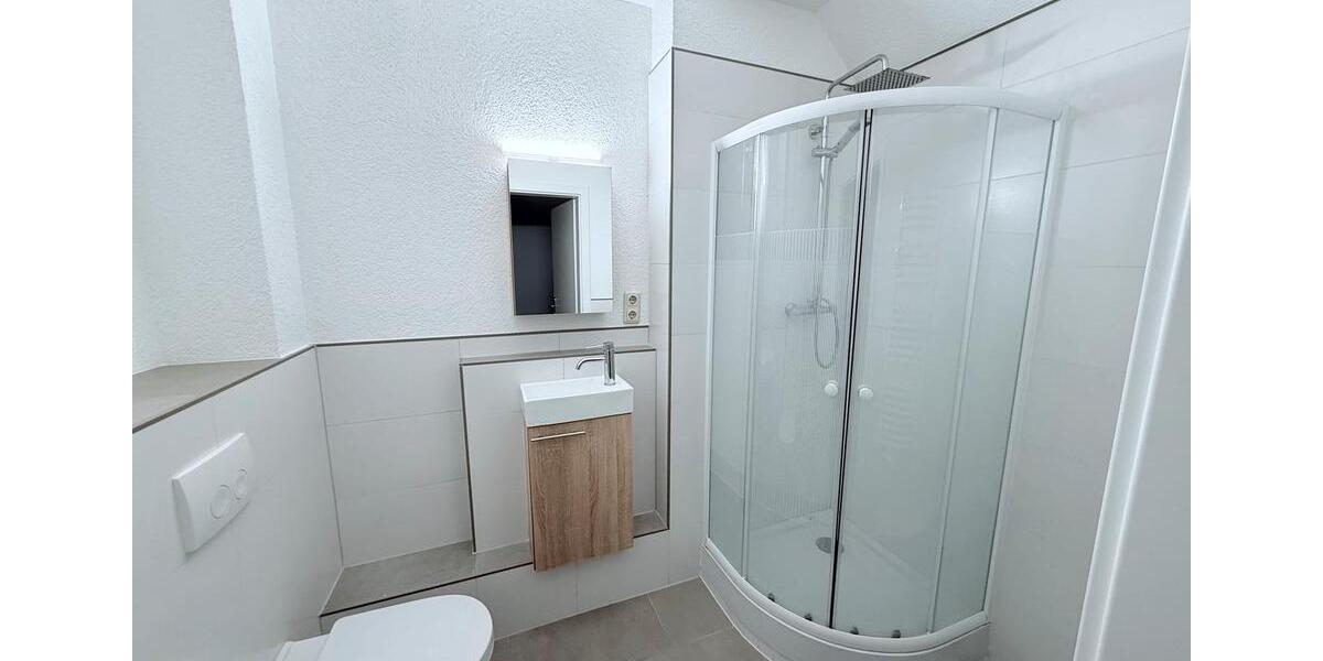 Etagenwohnung Stadtroda - 3 Zimmer, 75 m&sup2;, 560&euro; | Angebot:24939896