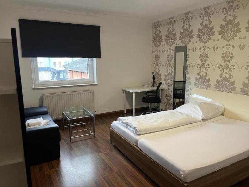 4 Zimmer sehr zentral gelegen in Ludwigsburg City zimmer