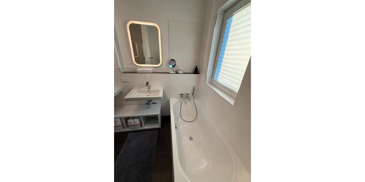 Wohnen auf Zeit Bad Nauheim - 2 Zimmer, 61 m&sup2;, 2.250&euro; | Angebot:24601077