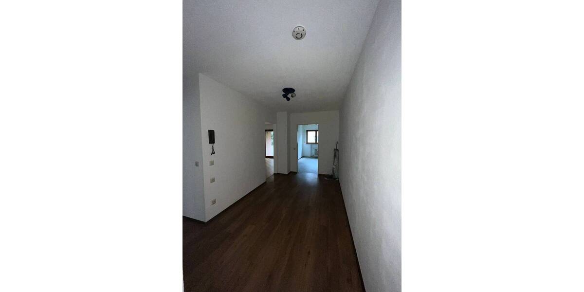 Etagenwohnung Radolfzell am Bodensee Radolfzell - 3 Zimmer, 95 m&sup2;, 1.000&euro; | Angebot:26189648