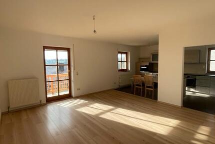 Geräumige, helle Doppelhaushälfte, ruhige Lage 6 zimmer