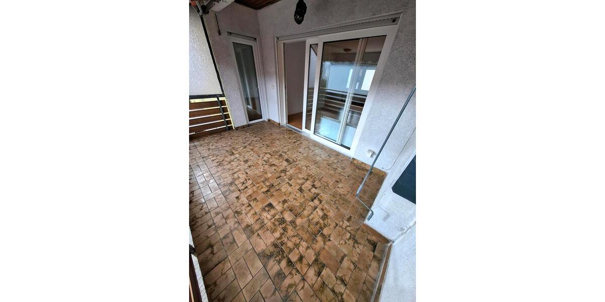 Etagenwohnung Pfungstadt - 3 Zimmer, 110 m&sup2;, 1.250&euro; | Angebot:25341794