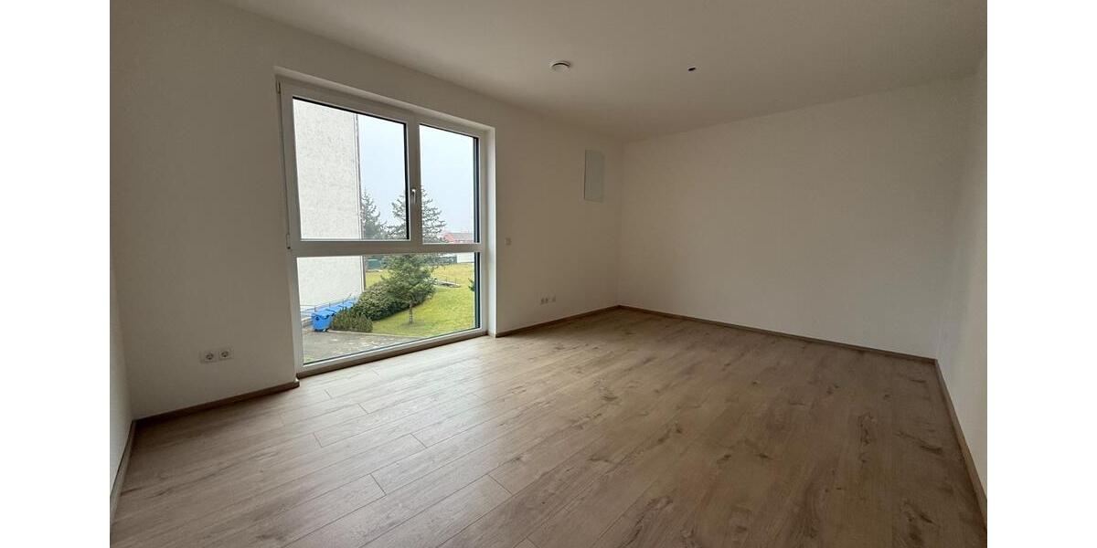Erdgeschoßwohnung Neuötting - 2 Zimmer, 63 m&sup2;, 815&euro; | Angebot:22478495