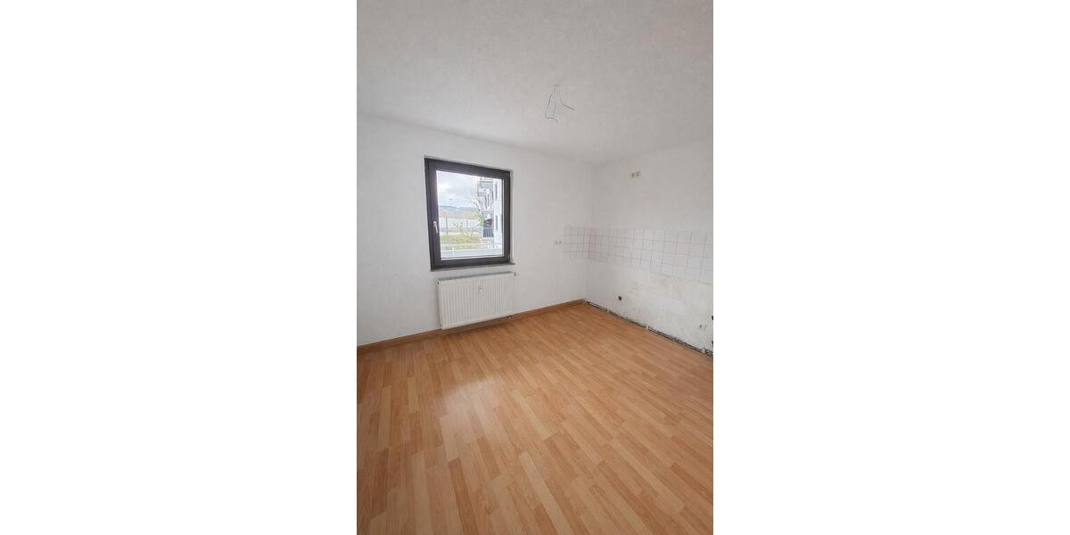 Etagenwohnung Würzburg Heuchelhof - 2 Zimmer, 67 m&sup2;, 850&euro; | Angebot:26276521