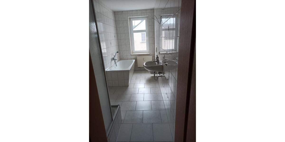 Maisonettenwohnung Oelsnitz (Erzgebirge) - 2 Zimmer, 61 m&sup2;, 366&euro; | Angebot:26576705