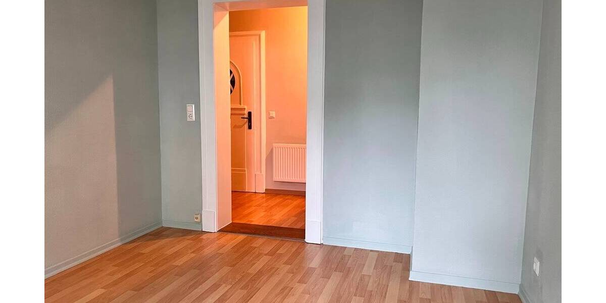 Etagenwohnung Plauen Westend - 2 Zimmer, 48 m&sup2;, 228&euro; | Angebot:26308233