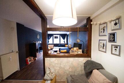 2-Raum-Wohnung (80qm) im historischem Zentrum von Gebhardshagen zimmer