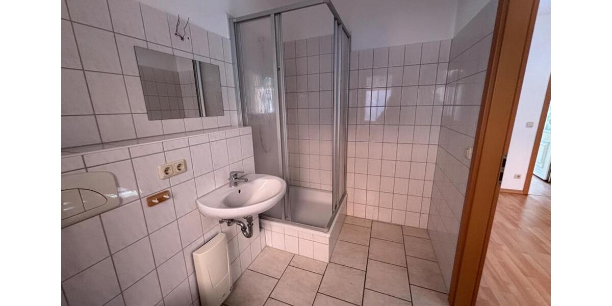 Erdgeschoßwohnung Greifswald - 1 Zimmer, 27 m&sup2;, 325&euro; | Angebot:26645120