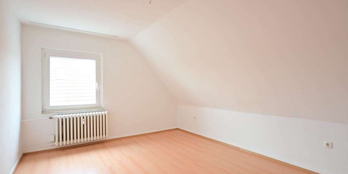 Etagenwohnung Bochum Weitmar - 3.5 Zimmer, 64 m&sup2;, 600&euro; | Angebot:27346084