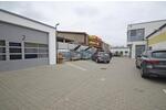 Gewerbehalle mit Büroeinheiten und Lagerfläche zimmer