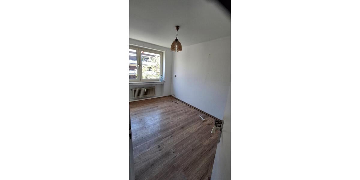 Etagenwohnung Tönisvorst - 2 Zimmer, 69 m&sup2;, 690&euro; | Angebot:26060254