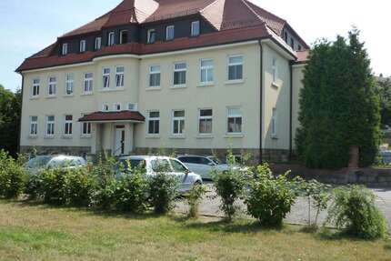 Wohnung zum Mieten in Bretnig-Hauswalde 292,93 € 44.05 m² 1 zimmer