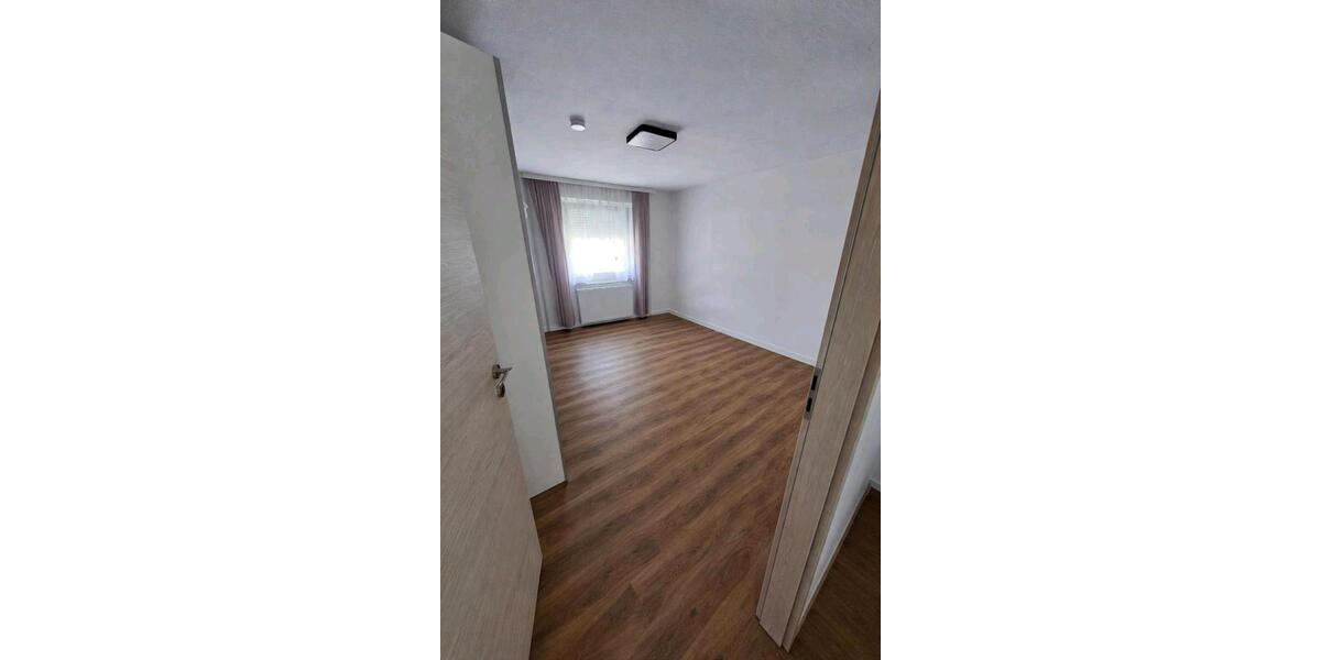 Etagenwohnung Kaufbeuren - 5 Zimmer, 106 m&sup2;, 1.300&euro; | Angebot:25843467