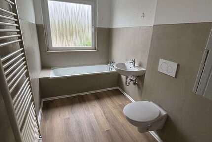 Wohnung Wuppertal Südstadt - 2 Zimmer, 75 m&sup2;, 710&euro; | Angebot:25266487