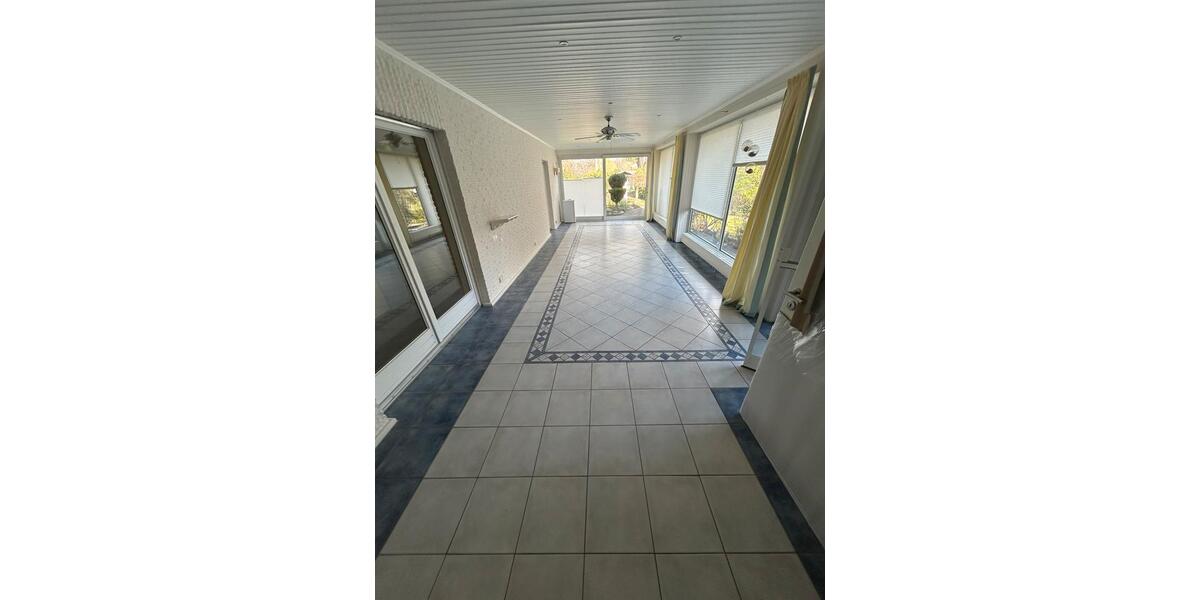 Erdgeschoßwohnung Wildeshausen - 5 Zimmer, 186 m&sup2;, 1.500&euro; | Angebot:25853411