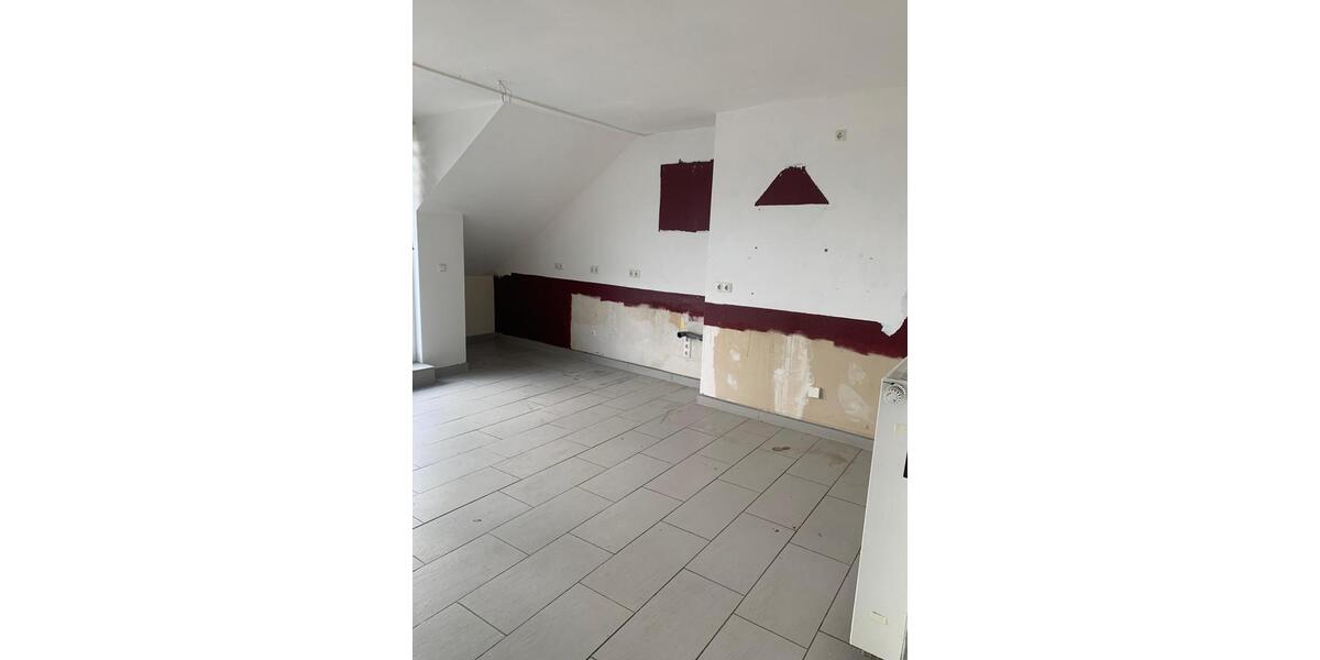 Dachgeschoßwohnung Wesel - 3 Zimmer, 68 m&sup2;, 650&euro; | Angebot:26492806