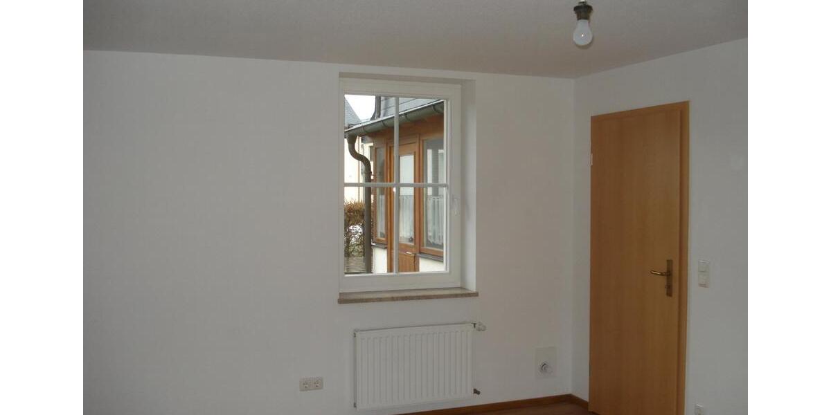 Erdgeschoßwohnung Kaulsdorf - 2 Zimmer, 52 m&sup2;, 300&euro; | Angebot:26355972