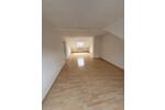 Dachgeschoßwohnung Völklingen - 2 Zimmer, 83 m&sup2;, 550&euro; | Angebot:26548104