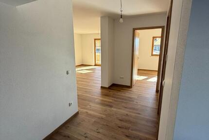 Wohnung Sankt Oswald-Riedlhütte Riedlhütte - 2 Zimmer, 70 m&sup2;, 633&euro; | Angebot:25440812
