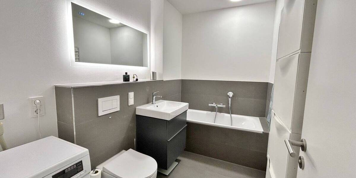 Etagenwohnung Lübeck St. Jürgen - 3 Zimmer, 86 m&sup2;, 1.625&euro; | Angebot:26674655