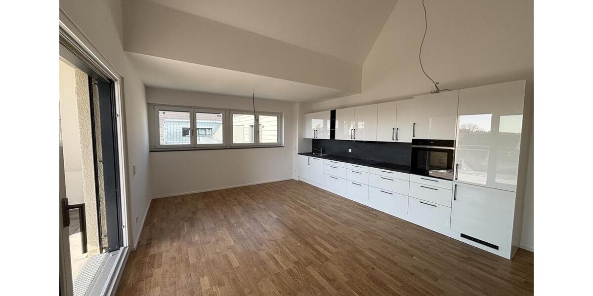 Dachgeschoßwohnung Ulm Söflingen - 3 Zimmer, 115 m&sup2;, 1.730&euro; | Angebot:26556842