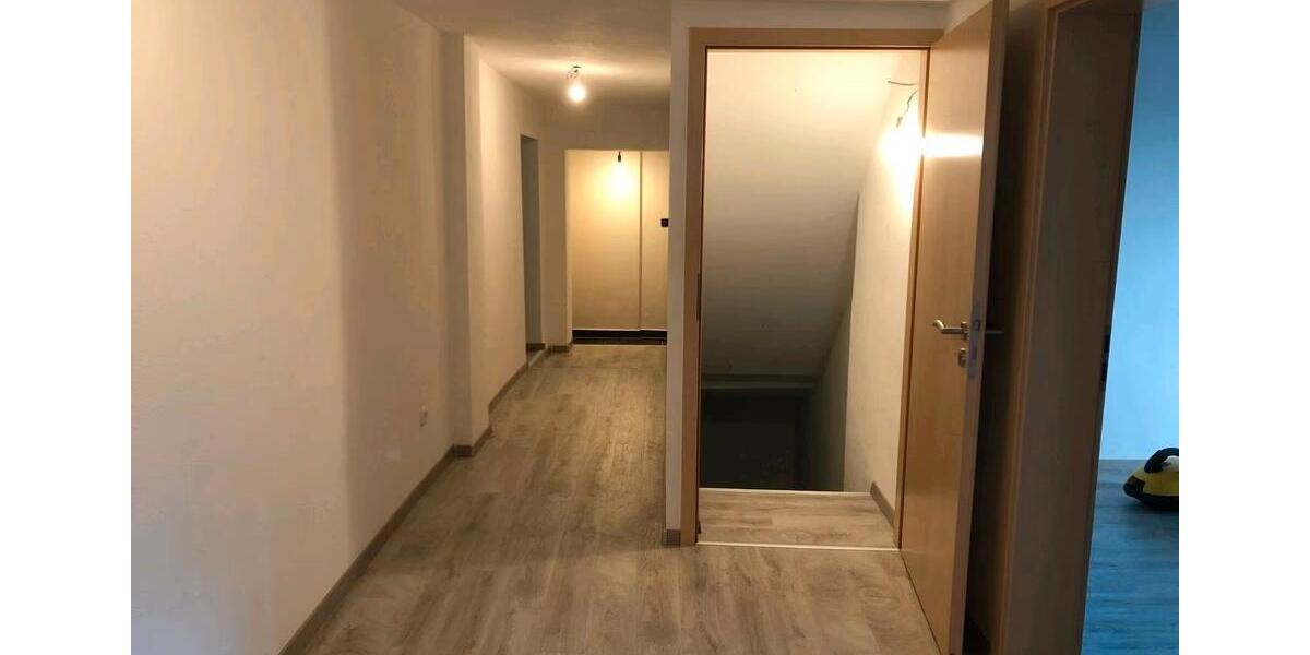 Etagenwohnung Fuchstal - 4 Zimmer, 130 m&sup2;, 1.450&euro; | Angebot:26703596