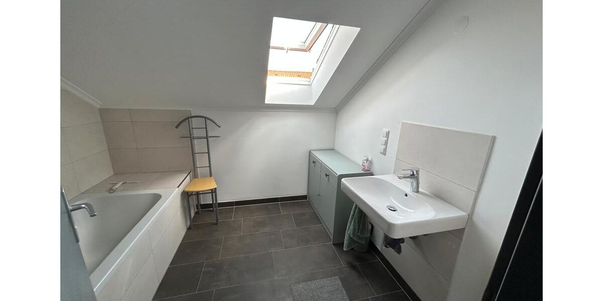 Etagenwohnung Waltenhofen - 4 Zimmer, 89 m&sup2;, 400&euro; | Angebot:25416868