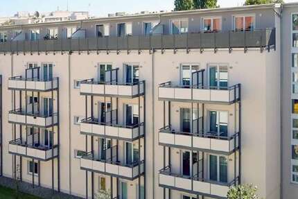 Wohnung zum Mieten in Dresden 372 € 24.76 m² 1 zimmer