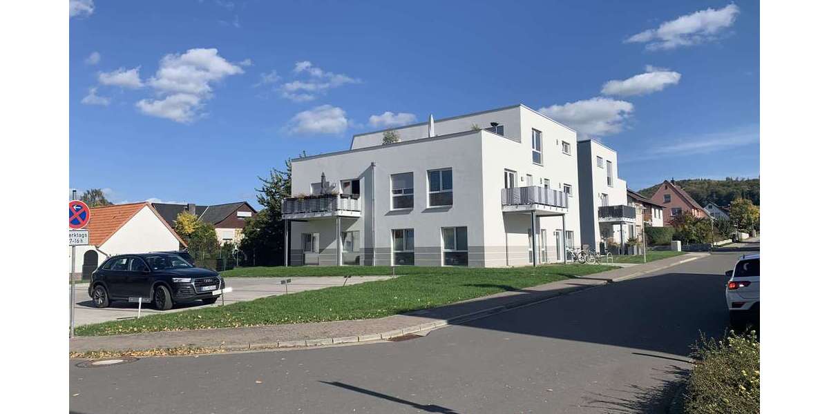 Etagenwohnung Friedland - 2.5 Zimmer, 78 m&sup2;, 920&euro; | Angebot:25390792