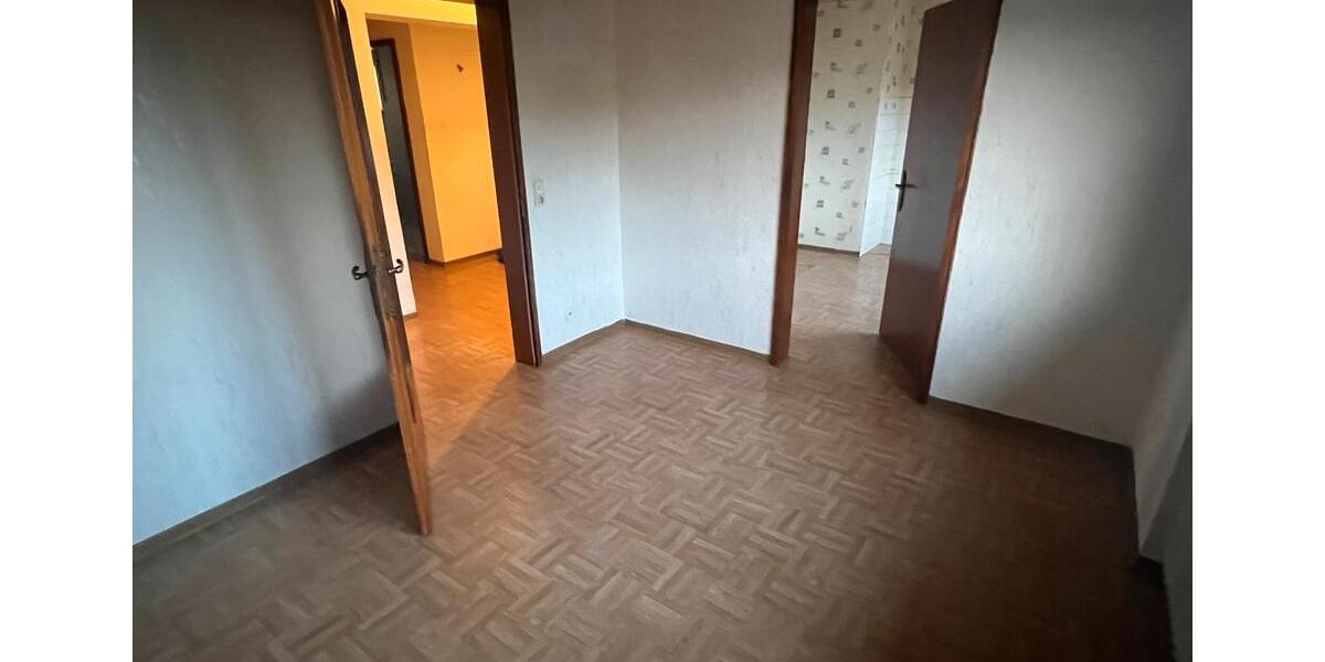 Etagenwohnung Haibach - 4 Zimmer, 93 m&sup2;, 1.350&euro; | Angebot:26021038