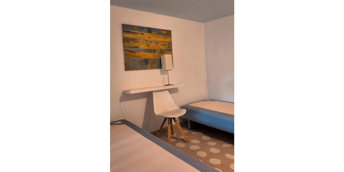 Bungalow Rödermark - 3 Zimmer, 100 m&sup2;, 2.500&euro; | Angebot:25989346