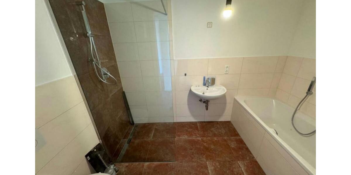 Etagenwohnung Ansbach - 3 Zimmer, 75 m&sup2;, 920&euro; | Angebot:26489959