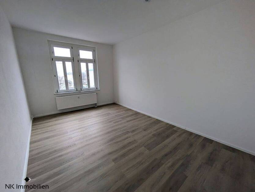 ++ wunderschöne, frisch sanierte 4-Raum Wohnung mit Balkon - ab sofort verfügbar ++