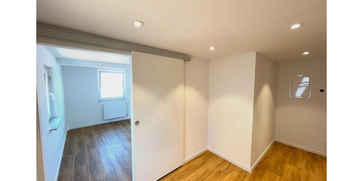 Sehr schöne 4ZKB-Altbauwohnung mit grosser Terrasse & Loft in Dur 4 zimmer