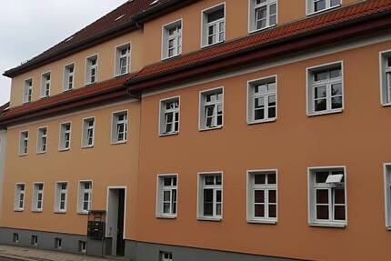 Wohnung Zeulenroda-Triebes Zeulenroda - 2 Zimmer, 76 m&sup2;, 398&euro; | Angebot:23970896