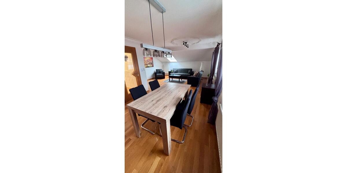 Wohnen auf Zeit Chamerau - 2 Zimmer, 91 m&sup2;, 22&euro; | Angebot:26462589