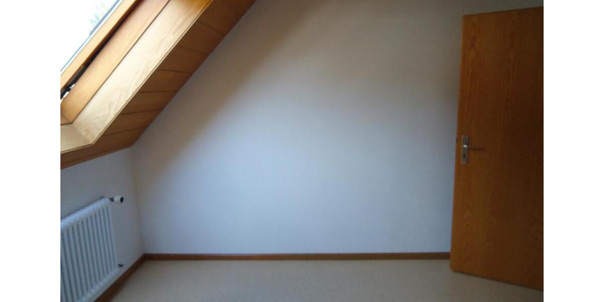 Dachgeschoßwohnung Bad Bellingen - 1.5 Zimmer, 40 m&sup2;, 460&euro; | Angebot:26012912