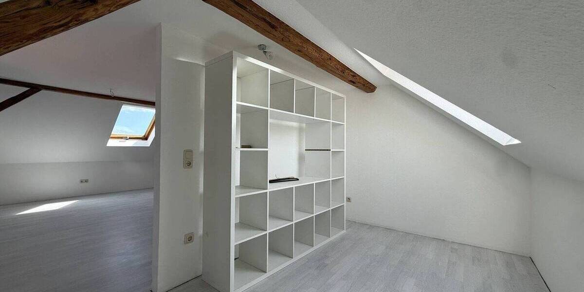 Etagenwohnung Alheim Niederellenbach - 5 Zimmer, 119 m&sup2;, 700&euro; | Angebot:26712489
