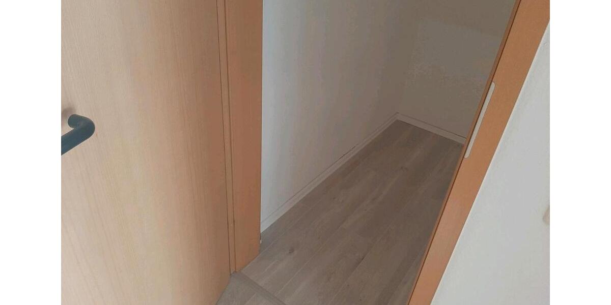 Dachgeschoßwohnung Löhne - 1 Zimmer, 45 m&sup2;, 600&euro; | Angebot:23830789