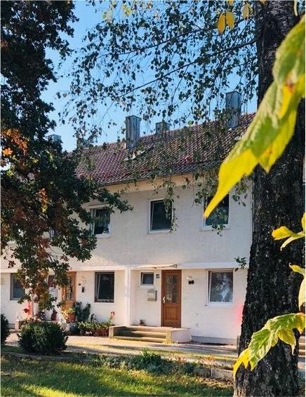 Gepflegte Unterkünfte für MonteureBerufstätige von privat 5 zimmer