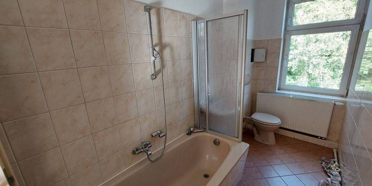Etagenwohnung Roßwein - 3 Zimmer, 71 m&sup2;, 375&euro; | Angebot:26686390