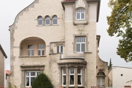 Wohnung Naumburg (Saale) - 4 Zimmer, 128 m&sup2;, 1.000&euro; | Angebot:25146238