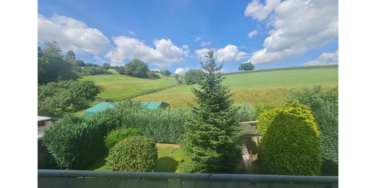 Etagenwohnung Hünfelden - 3 Zimmer, 85 m&sup2;, 675&euro; | Angebot:25656956